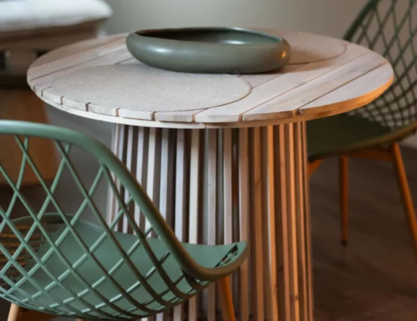 la-vieille-tour-hotton-chambre-olive-10